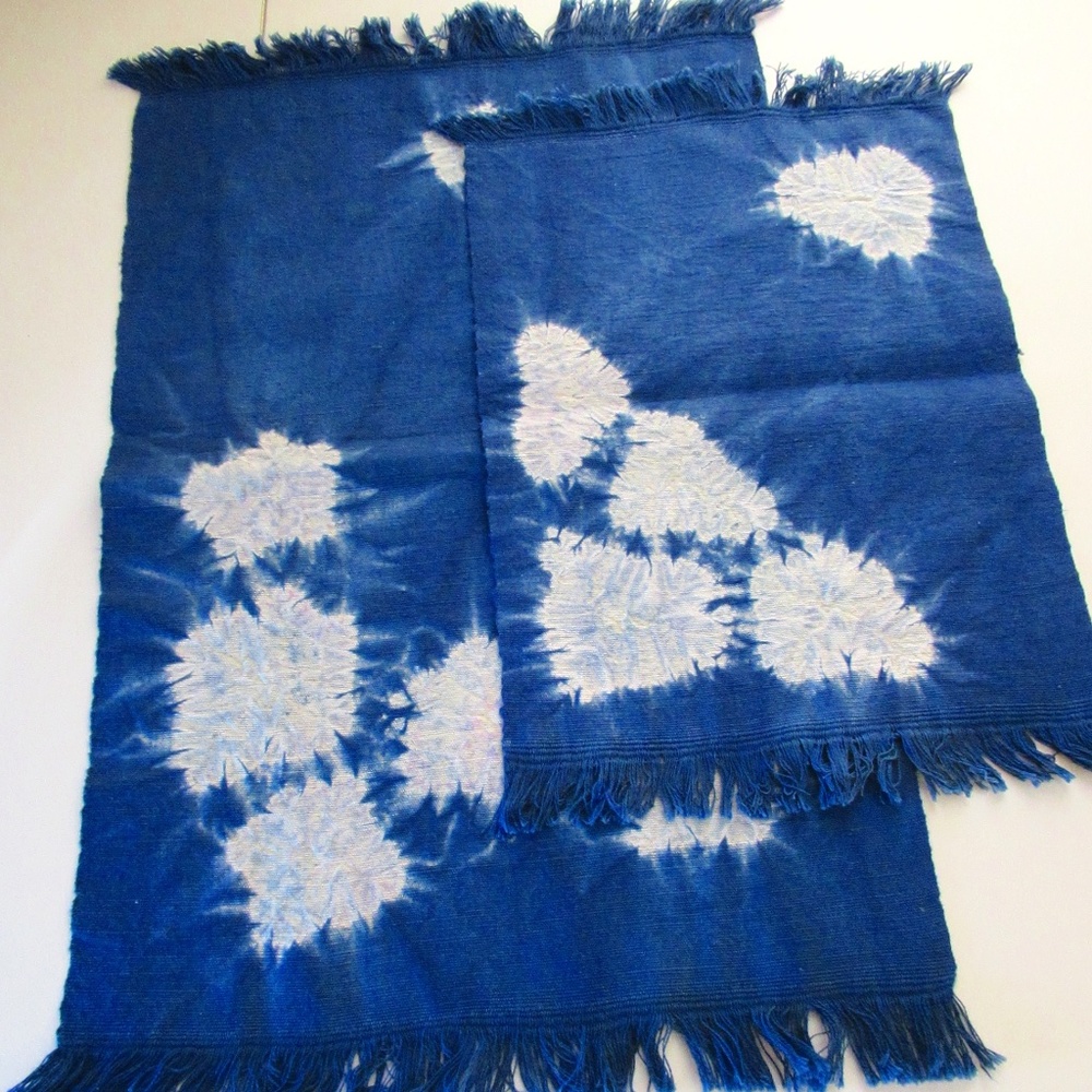 2 Blue & White floral pattern fringed table doilies